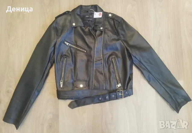 Кожено ХЛ размер яке с колан имам в наличност две якета 