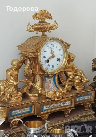 Много рядък Каминен бронзов часовник-Франция 19 век ,позлата, порцелан, 4 200 €, снимка 18 - Стенни часовници - 52310498