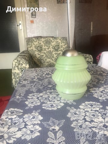 Полилей единичен ретро