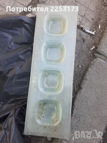 Стъклен руски поднос за сервиране,вази и стъклени пепелници