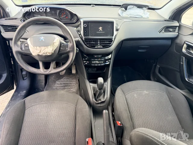 Peugeot 208 1.2 PureTech, двигател HMZ, HM01, 82 кс., 5 ск., 114000 км., 2017г., снимка 10 - Автомобили и джипове - 56231874