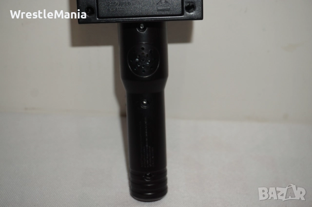 Рядък Кеч Микрофон WWE Jakks Pacific Talking Wrestling Mic 2007, снимка 11 - Колекции - 51854879