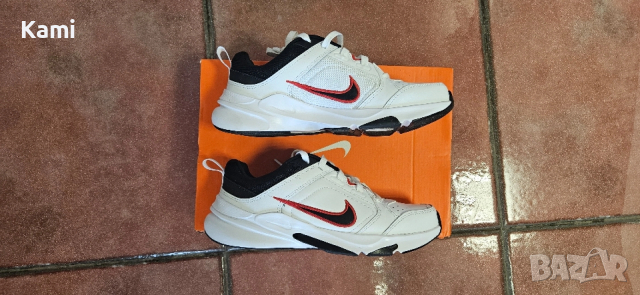 Nike, номер 41, снимка 10 - Маратонки - 53717804