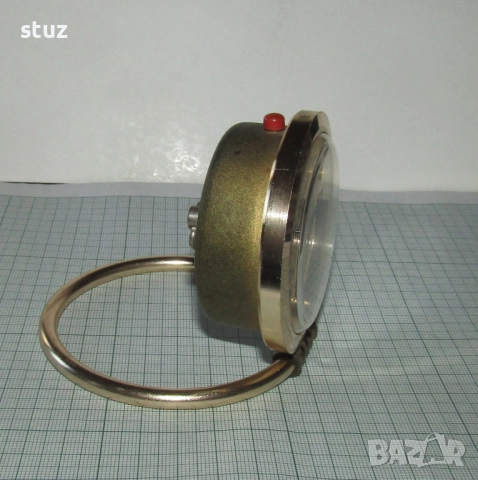 Будилник Слава "Гривна", снимка 4 - Антикварни и старинни предмети - 52970254