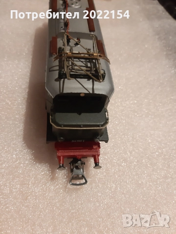 E44 Piko H0 E-lok E244, снимка 3 - Колекции - 51762798
