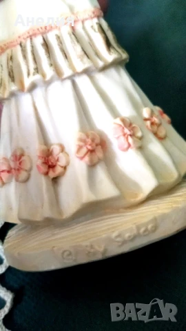 Фигура на дама с маркировка , снимка 6 - Статуетки - 51012116