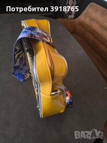 Дамска чанта, снимка 6 - Чанти - 52534768