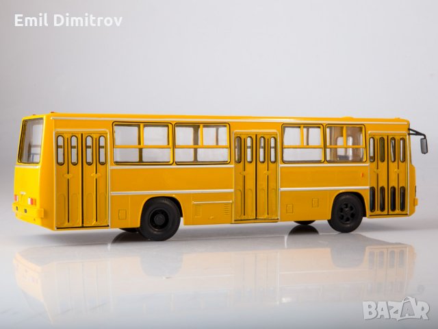 Умален модел на автобус Ikarus-260, в мащаб 1:43, снимка 3 - Колекции - 34843387