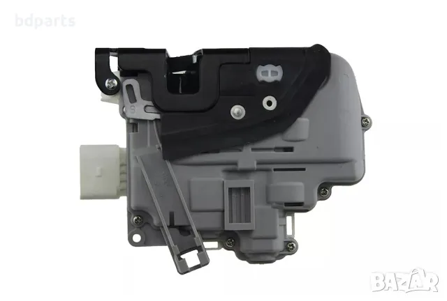 Брава за предна лява врата VW, Passat B6, Tiguan 5N, Audi A4 A5 Q5 Q7,, снимка 3 - Части - 56142071