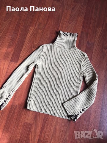 Дамски плетен бежов пуловер , снимка 1 - Блузи с дълъг ръкав и пуловери - 34798474