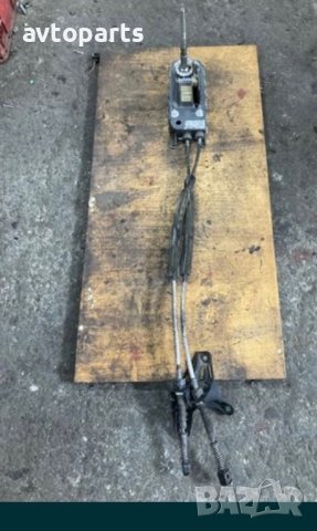 Vw touran 2004 година 1.9tdi 6скорости Скоростен лост с жила