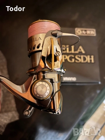 Shimano Stella 1000 PGSDH , снимка 5 - Макари - 53144367
