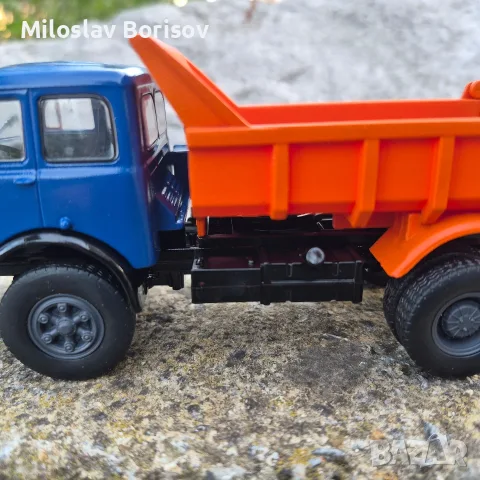 Маз 503 в мащаб 1:43, снимка 4 - Колекции - 56403933
