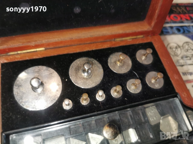 ДЪРВЕНА КУТИЯ С ТЕГЛИЛКИ-АНТИКА/РЕЛИКВА 0901261053, снимка 11 - Антикварни и старинни предмети - 53041012