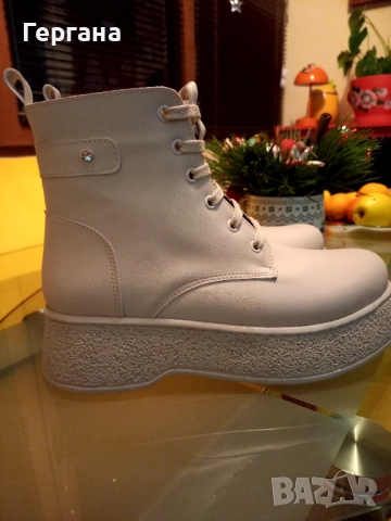 Нови дамски боти, снимка 2 - Дамски боти - 52915715