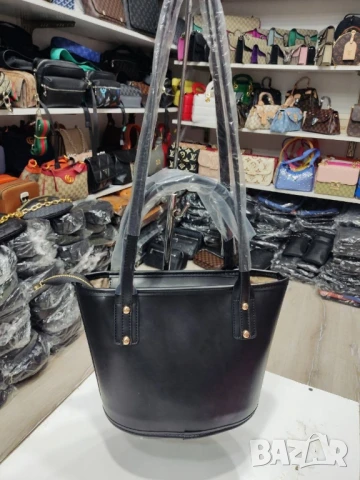 чанти Jacquemus , снимка 8 - Чанти - 50834651