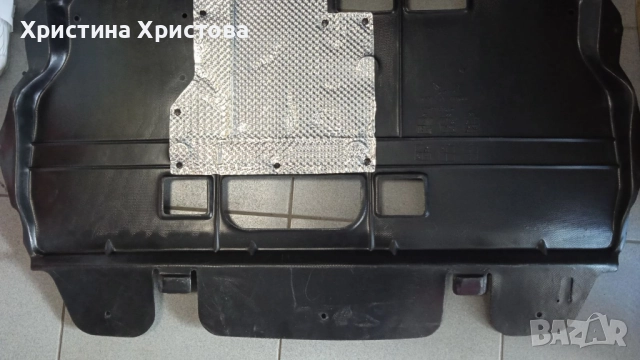 Кора под двигател Пежо 308