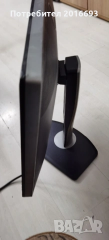 Монитор DELL 24 инча, снимка 5 - Монитори - 53420396