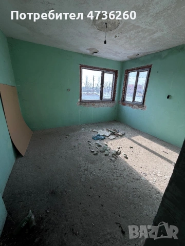 Продава се двуетажна къща – простор, уют и спокойствие!, снимка 6 - Къщи - 53458035