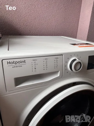 Сушилня Hotpoint-Ariston (кондензационна) – Отлично състояние, снимка 2 - Сушилни - 56049782
