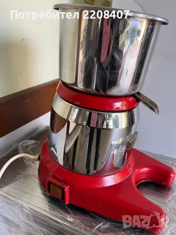 Сокоизтисквачка професионална, снимка 2 - Сокоизстисквачки и цитрус преси - 47816167