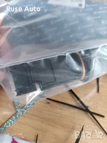 Въздухомер-измерител на масата на въздуха PIERBURG (Audi,VW, Skoda,Seat), снимка 4 - Части - 49965687