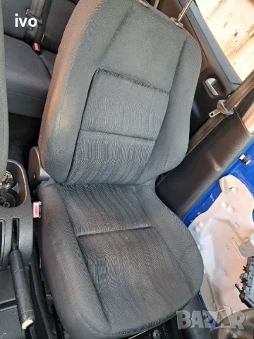 Продавам салон за Пежо 207