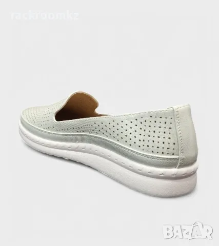 МОДНИ ДАМСКИ ЛОУФЪРИ С ПЕРФОРАЦИИ A2373-2 WHITE

, снимка 3 - Дамски ежедневни обувки - 49697778