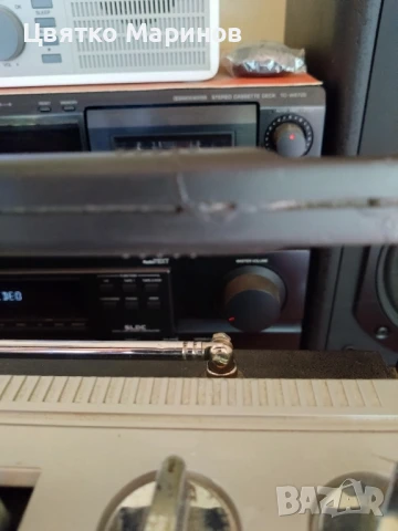 Радио касетофон Hitachi trk 8110e, снимка 5 - Радиокасетофони, транзистори - 51430592