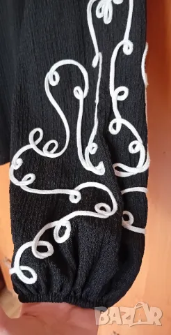 Черен топ с бродерия, снимка 8 - Блузи с дълъг ръкав и пуловери - 49986944