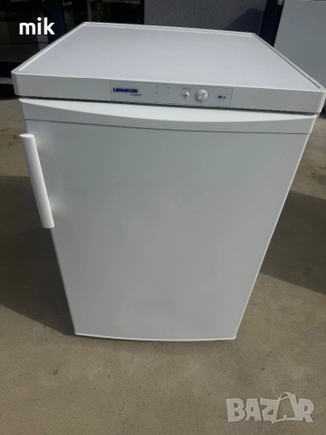 Малък фризер Либхер като нов, снимка 4 - Фризери - 52036184