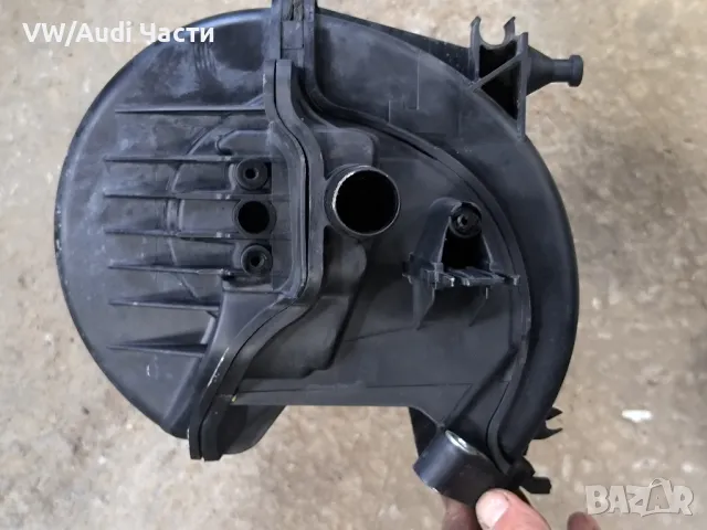 Всмукателен колектор за Голф 5 1.6 фси Volkswagen Golf 5 1.6 FSI Passat Touran 03C129711F, снимка 5 - Части - 50353632