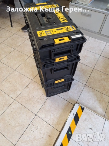 Комплект машини DeWALT DCK856P4 7 броя НОВИ!, снимка 2 - Куфари с инструменти - 53187118