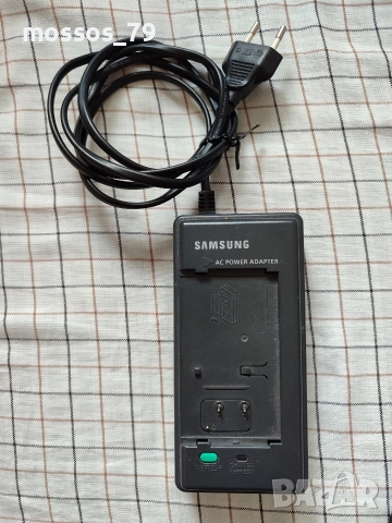 Зарядно устройство Самсунг , снимка 4 - Батерии, зарядни - 52742421