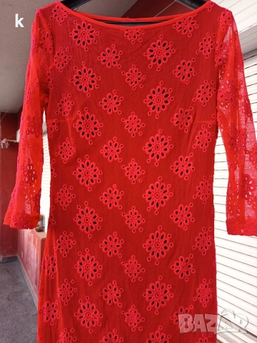 Рокля дантела