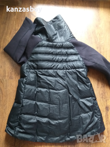 Nike Tech Fleece Aeroloft Cape Jacket Size XS Girls 6-8 Yrs 122-128sm. - юношеско пухено яке , снимка 14 - Детски якета и елеци - 44533890