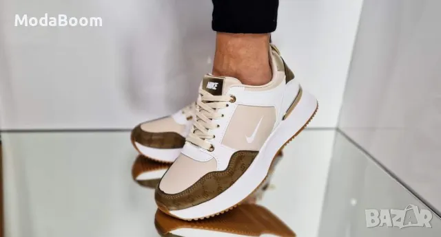 Nike дамски маратонки , снимка 2 - Маратонки - 48139398