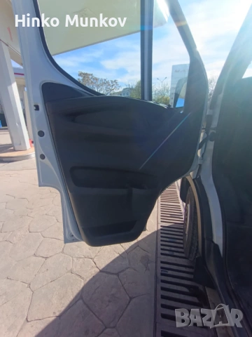 Ивеко макси база 2018 перфектен, снимка 11 - Бусове и автобуси - 53298324