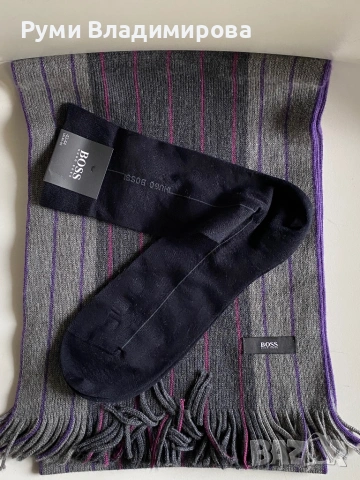 Мъжки, сив шал и тъмносини чорапи Hugo Boss , снимка 2 - Шалове - 52788766