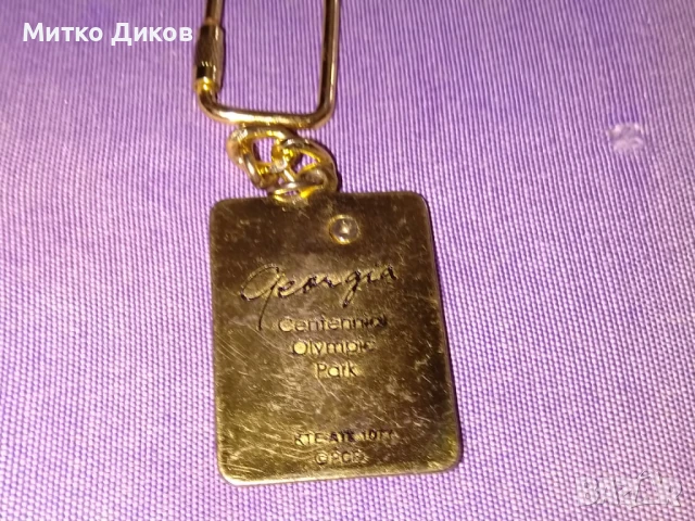 Аталанта Джорджия САЩ олимпийско селище 1996г. емайл винтидж ключодържател , снимка 3 - Колекции - 50516694