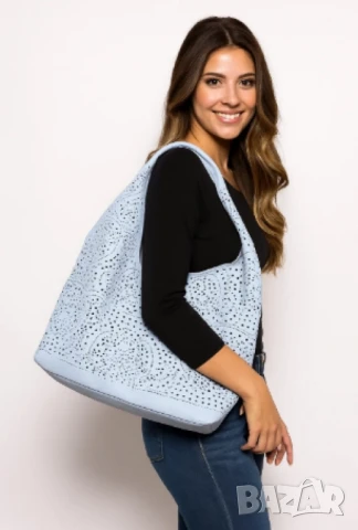 Стилна дамска чанта с вътрешен несесер, снимка 2 - Чанти - 50725002