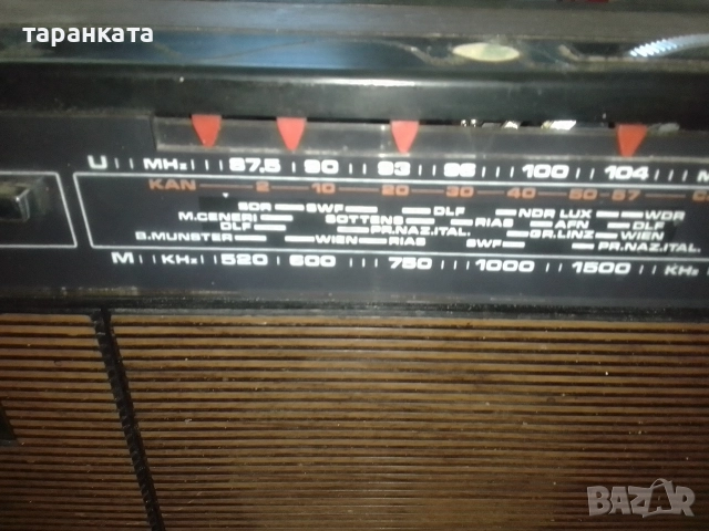 Радио касетофон Phillips , снимка 4 - Радиокасетофони, транзистори - 52964818