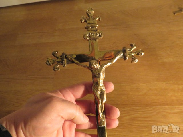 Стар голям бронзов настолен кръст разпятие , настолно разпятие Исус Христос 32 х 16 см, снимка 2 - Антикварни и старинни предмети - 34746747