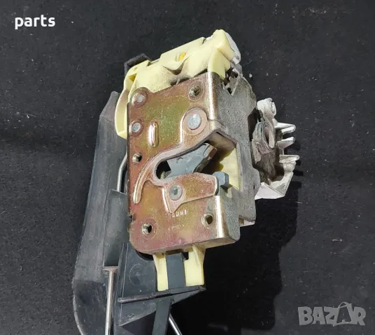 Предна Дясна Брава - Ключалка Форд Фокус Мк1 (3), снимка 6 - Части - 49216885