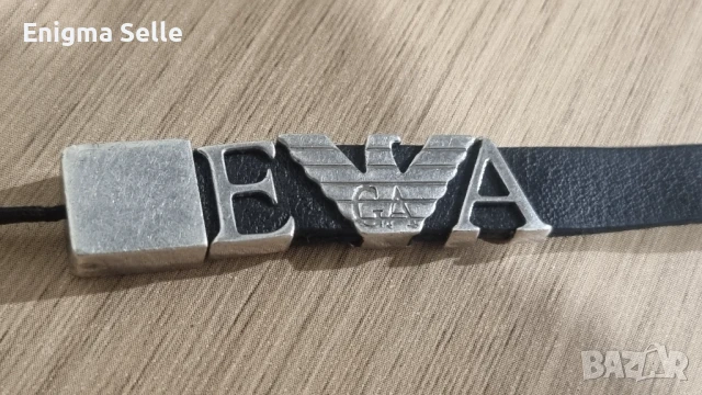 Кожена каишка със сребърен надпис 925 проба  Emporio Armani, снимка 2 - Гривни - 51370969