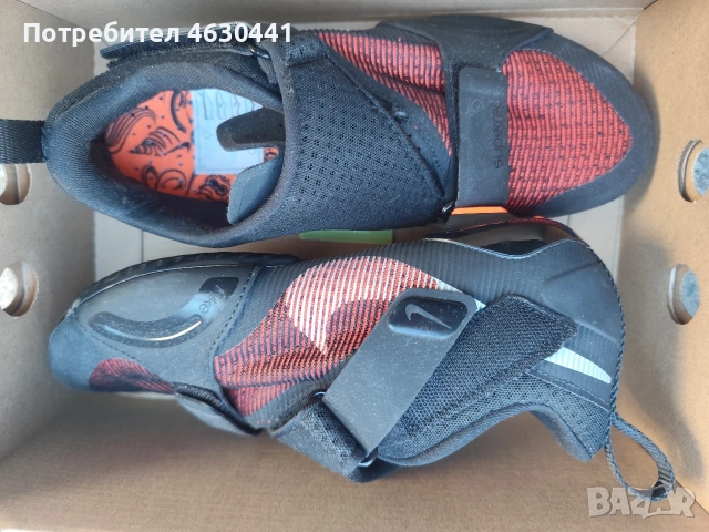 колоездачни шпайкове NIKE, снимка 3 - Спортни дрехи, екипи - 53702911