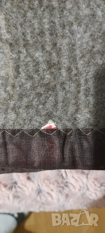 Одеяла нови от соц-а, снимка 8 - Олекотени завивки и одеяла - 53447702