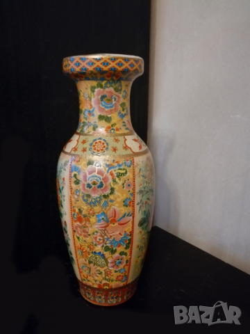 Порцеланова ваза, снимка 4 - Вази - 36358655