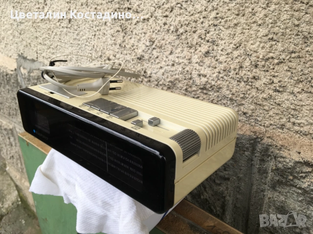 радиочасовник "Blaupunkt", снимка 2 - Радиокасетофони, транзистори - 53368018