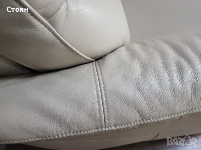 Кремав кожен диван двойка, снимка 3 - Дивани и мека мебел - 53713629